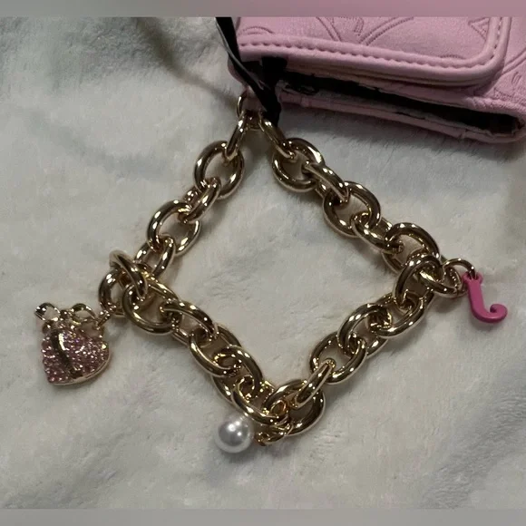 Juicy Couture Light Pink Double-Sided Trifold Wallet with Chain & Charms - Picture 2 of 8